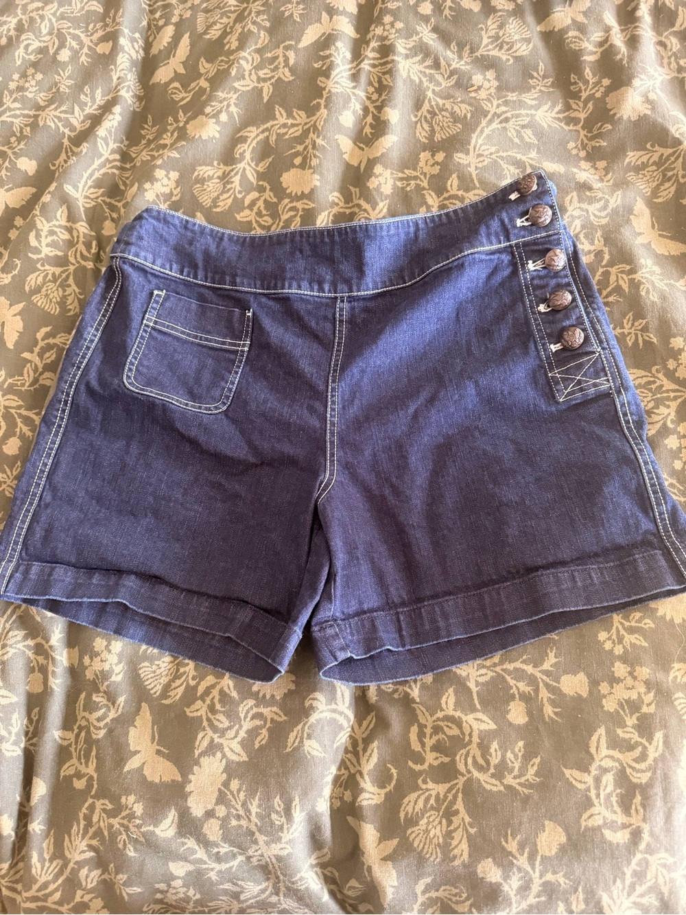 Women’s Ralph Lauren high waisted Sailor Style denim shorts